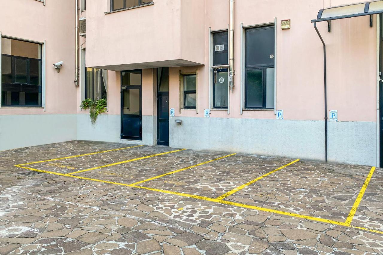 Casa Da Suite Mirabello Milan Exterior photo